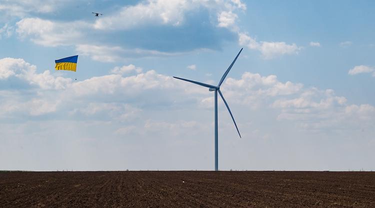 Wind and Biomass Energy Unite: Building Resilient Clean Energy in Conflict Zones with Sustainable Fuel Solutions